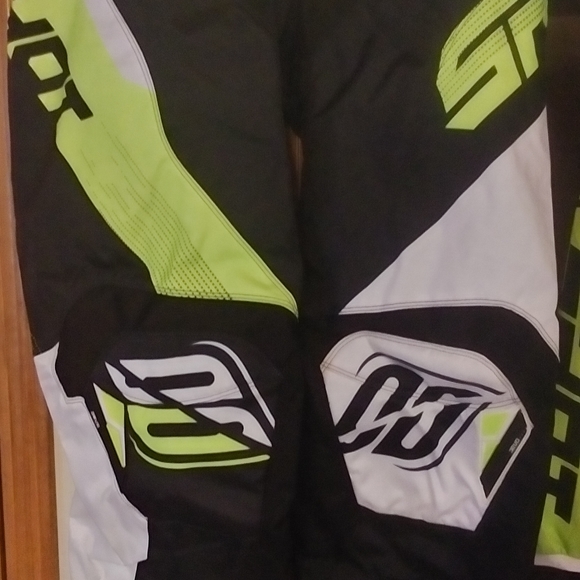 Shot 2K19 Devo Ultimate Motocross Gear - Picture 2 of 7